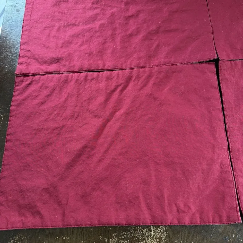 Unbranded reversible quilted